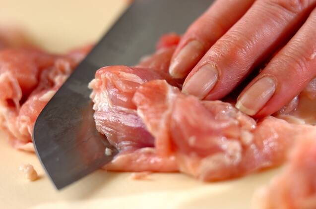 基本のタレで失敗なし！鶏肉のはちみつ照り焼き by 金丸 利恵さんの作り方の手順1