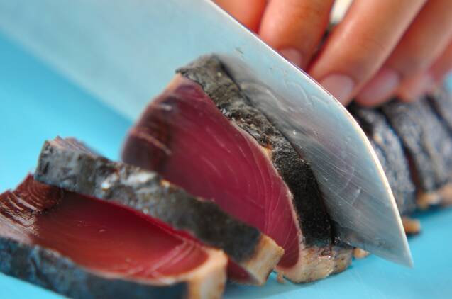 カツオのたたきみぞれ添えの作り方の手順1