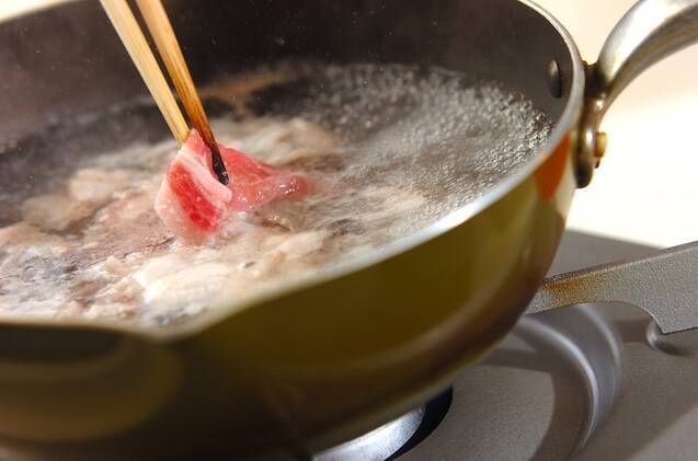 ゆで豚のコチュマヨ和えの作り方の手順2