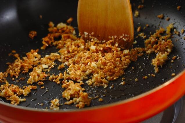 ジューシーカブとホタテのカリカリパン粉ソテーの作り方の手順2