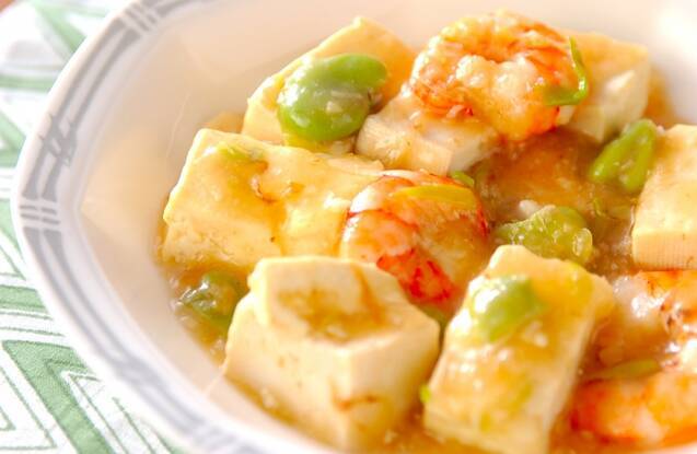 豆腐とエビの塩炒め