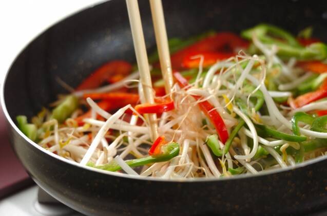 甘辛肉巻き卵の作り方の手順3