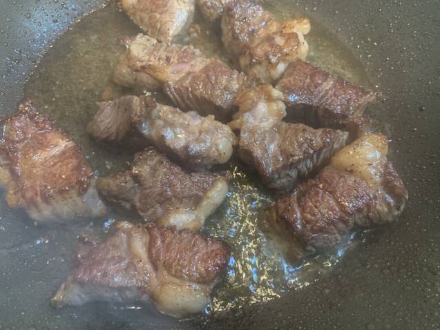 ソムリエが教える簡単リッチ飯  ブフ・ブルギニヨンの作り方の手順6