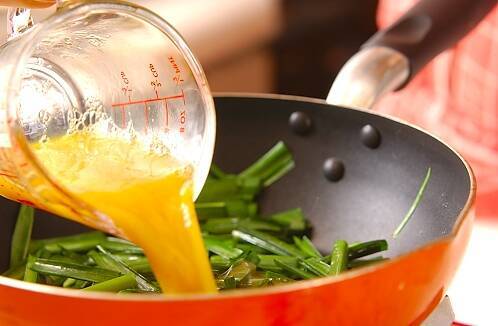 ニラの卵とじの作り方の手順5