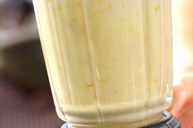 スパイシーな料理にピッタリ！プレーンラッシー・マンゴーラッシーの作り方の手順3