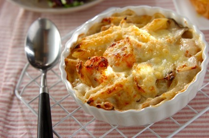 エビとキノコのグラタン