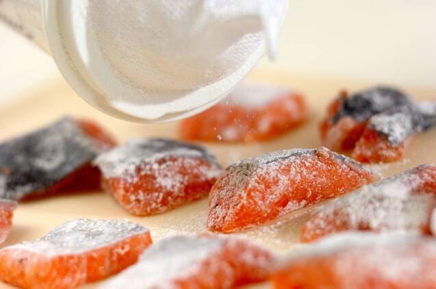 鮭のマスタードマヨ和えの作り方の手順2