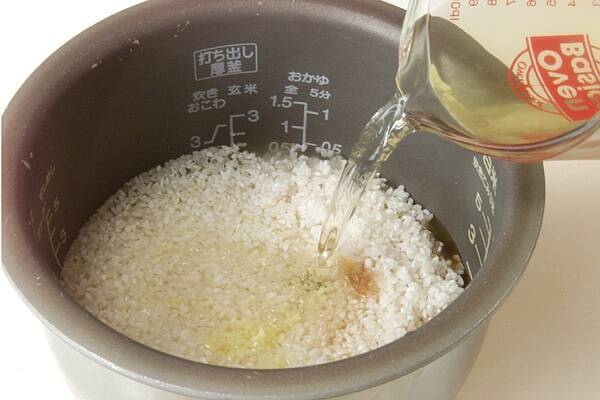 旬の味わい 鮎の炊き込みご飯の作り方の手順6