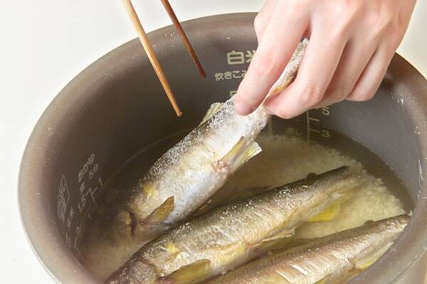 旬の味わい 鮎の炊き込みご飯の作り方の手順7