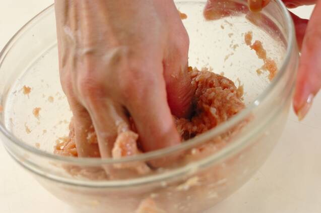 レンコン入りつくね丼の作り方の手順2