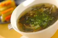 春雨とワカメのヘルシースープ