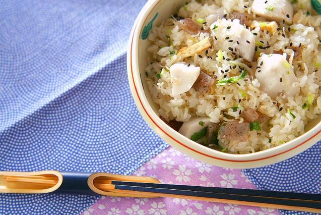 里芋の炊き込みご飯