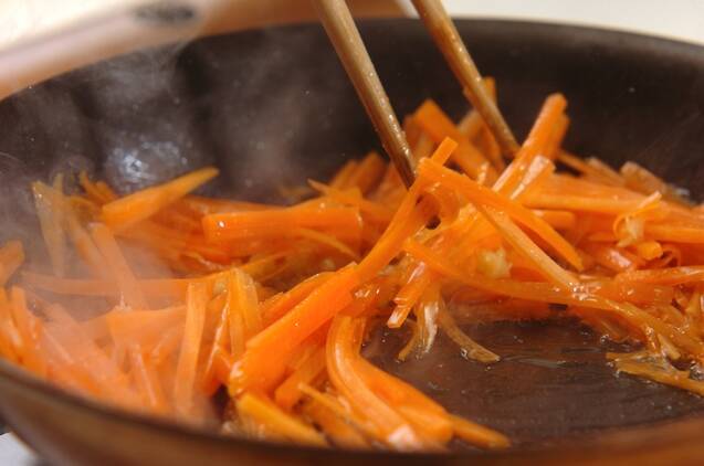 子どもがもりもり食べる！栄養たっぷり鮭とシラスの和風ビビンバ by 金丸 利恵さんの作り方の手順5