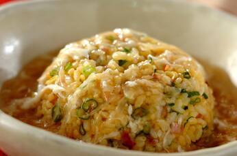 ふわふわ卵白のあんかけチャーハン