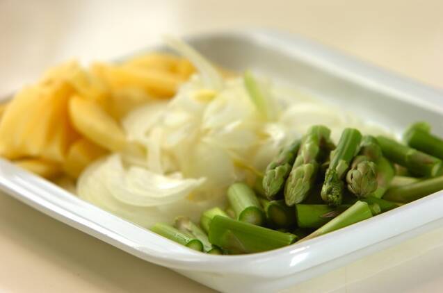 アスパラポタージュの作り方の手順1