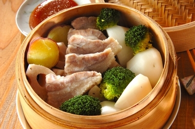 豚バラ肉と根菜のせいろ蒸し レシピ 作り方 E レシピ 料理のプロが作る簡単レシピ