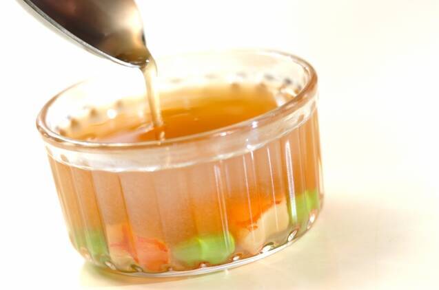 コンソメ・ジュレ・スープの作り方の手順4