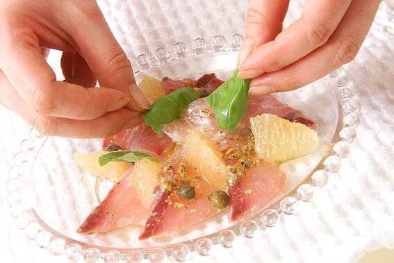 鮮魚のカルパッチョの作り方の手順4