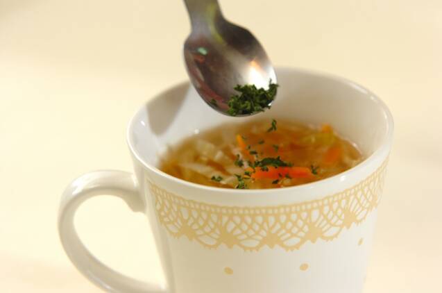 たっぷりせん切り野菜のスープの作り方の手順5