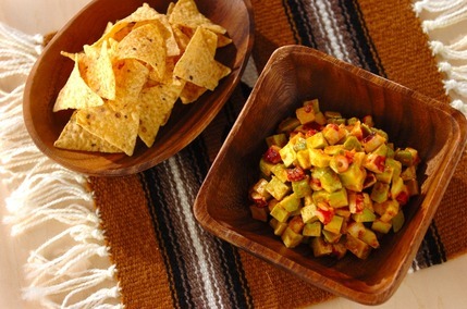 アボカドとタコのメキシカンサラダ