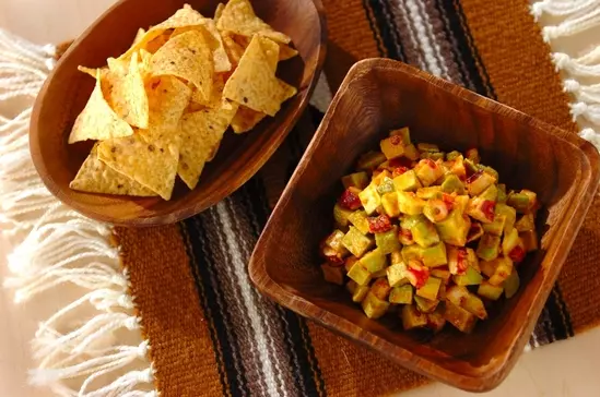 アボカドとタコのメキシカンサラダ 副菜 レシピ 作り方 E レシピ 料理のプロが作る簡単レシピ