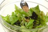レタスとワカメのラー油和えの作り方3