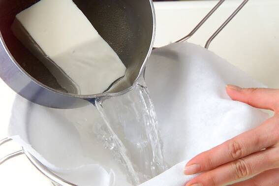 豆腐のデザートの作り方の手順1