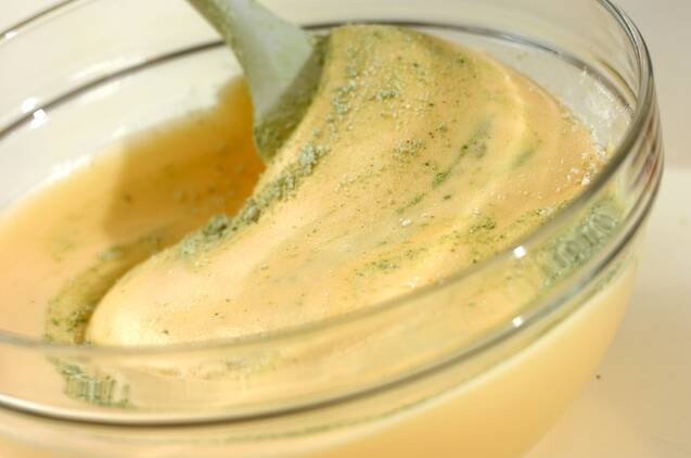 抹茶ロールケーキの作り方の手順4