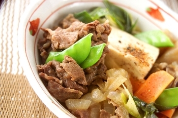 たっぷり肉豆腐