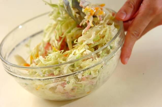 たっぷりキャベツとベーコンのお好み焼きの作り方の手順2