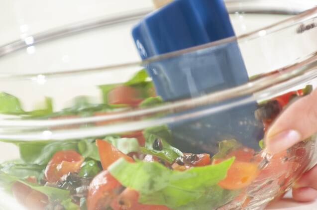 赤ワインに合うミニトマトのブルスケッタの作り方の手順3