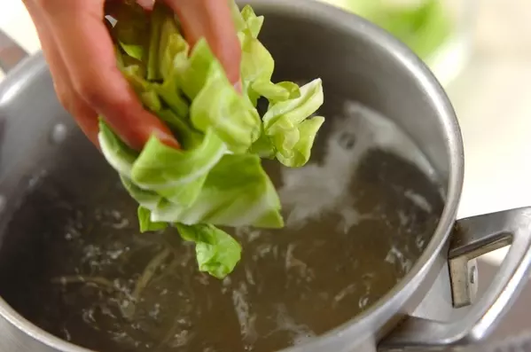 春キャベツのガーリックパスタの作り方1