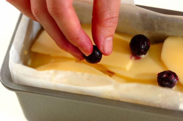 リンゴとベリーのガトーインビジブルの作り方の手順6