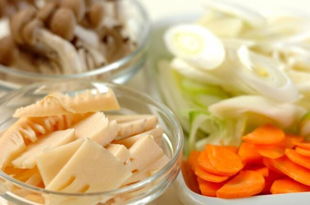 イカとネギのオイスター炒めの作り方の手順2