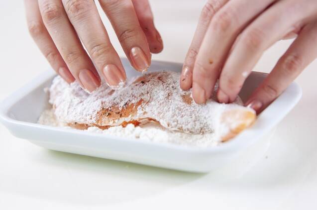 アメリカ風サーモンソテーの作り方の手順1