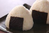 梅ご飯おにぎり