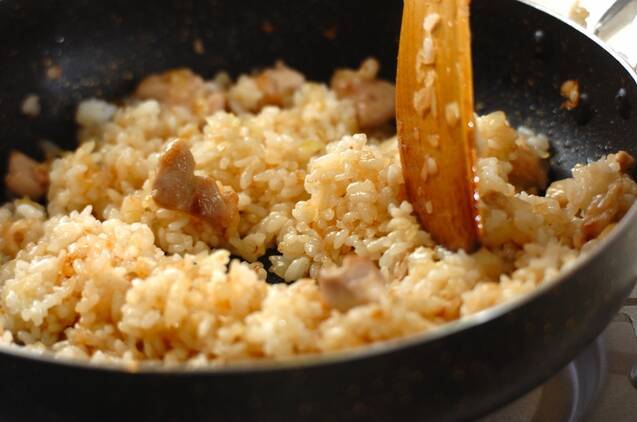 トマトクリームソースのオムライスの作り方の手順5