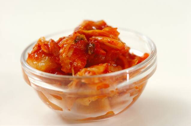 キムチとワカメのスープの作り方の手順1