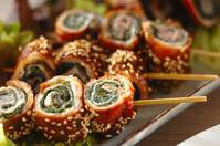 豚肉のワカメ巻き