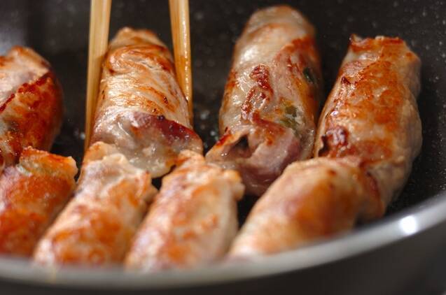 豚肉のワカメ巻きの作り方の手順3