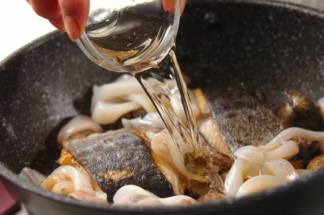 魚介の白ワイン蒸しの作り方の手順5