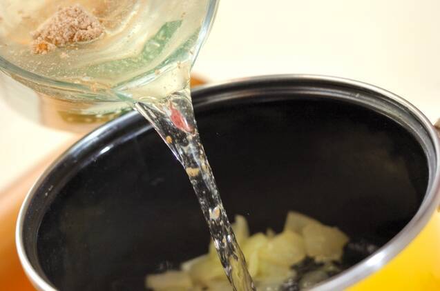 オクラとトマトのスープの作り方の手順4