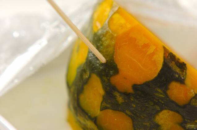 カボチャのハニージンジャーマリネの作り方の手順2