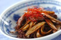 牛肉とゴボウのオイスター炒め