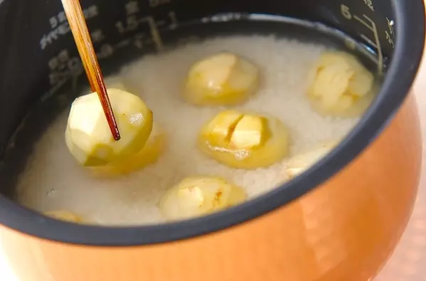 秋の味覚!もちもち栗おこわの作り方1