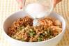 豚肉入り納豆キムチ丼の作り方の手順5
