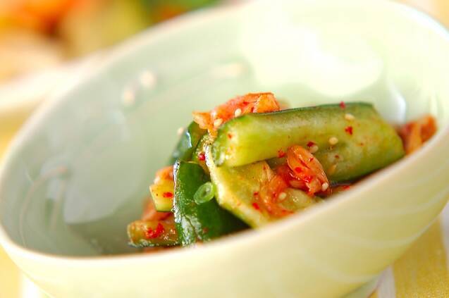 キュウリのキムチ和え