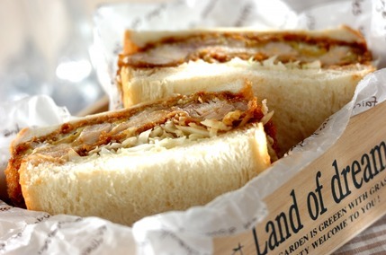 チキンカツサンド