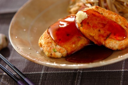 柔らかい豆腐ハンバーグ 鮭入りでご飯すすむ by森岡 恵さん