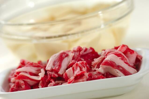 牛肉入りコロッケの作り方の手順1